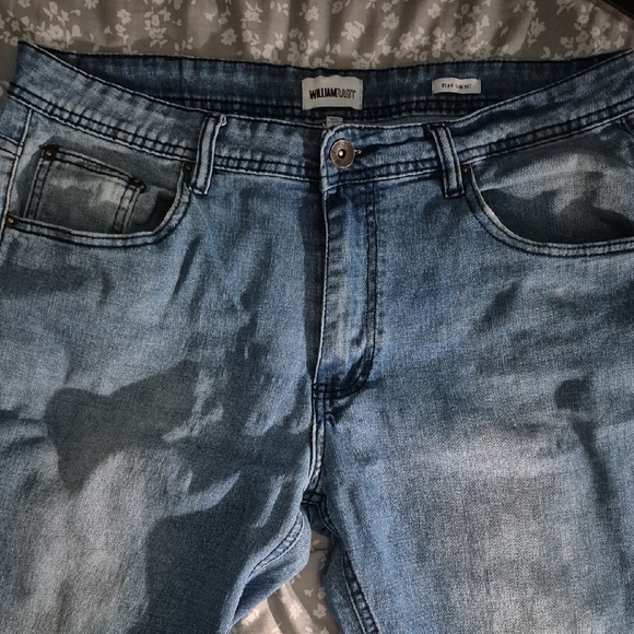William Rast Men's Light Blue Relaxed Jeans Used 9/10 - Picture 1 of 8